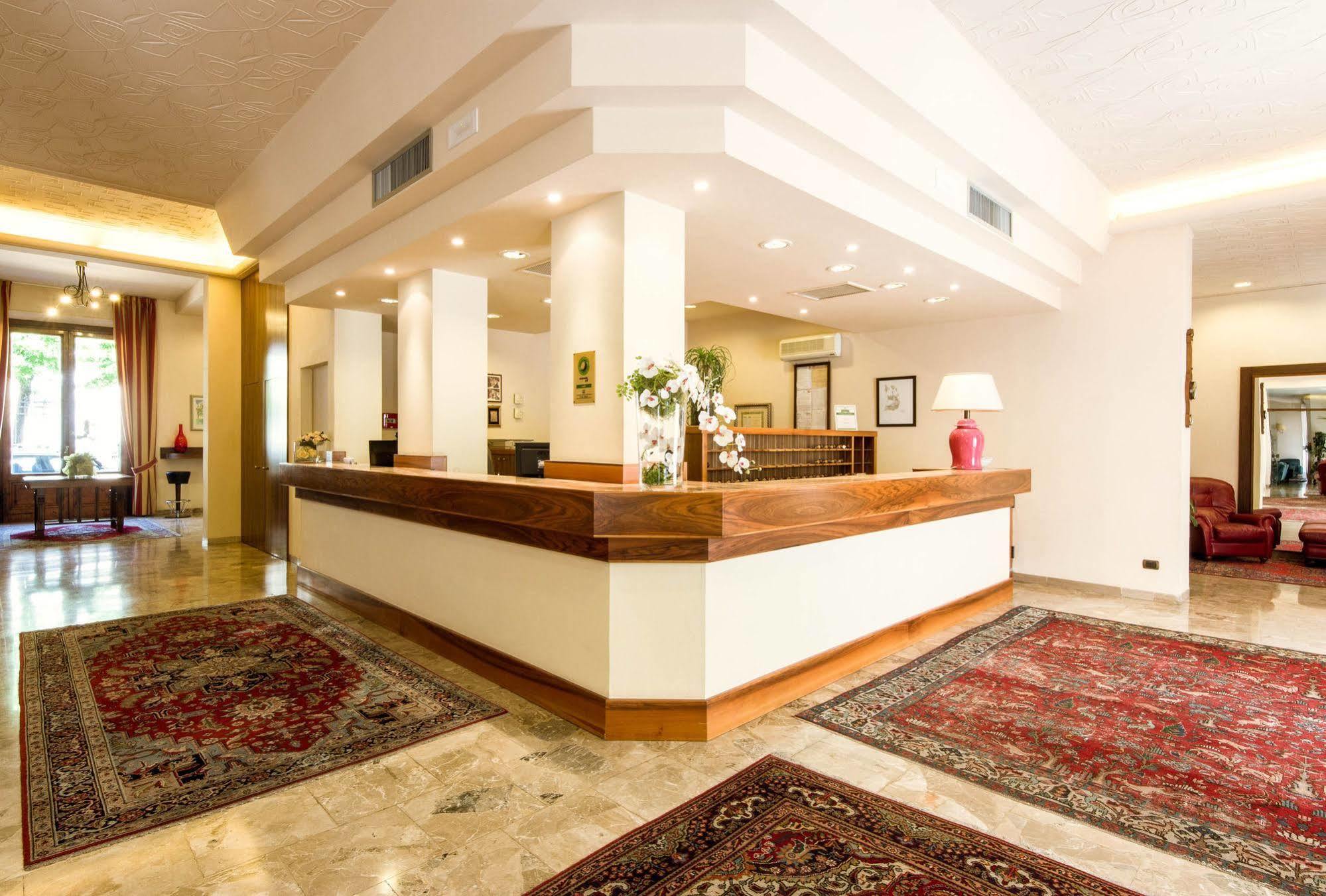 Hotel Reale Montecatini Terme Kültér fotó